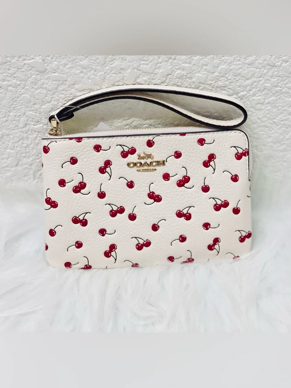 COACH Corner Zip Wristlet With Cherry Print Pebble Leather Chalk Multi CEX82 NWT